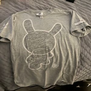 Kid robot gray dunny tshirt size small